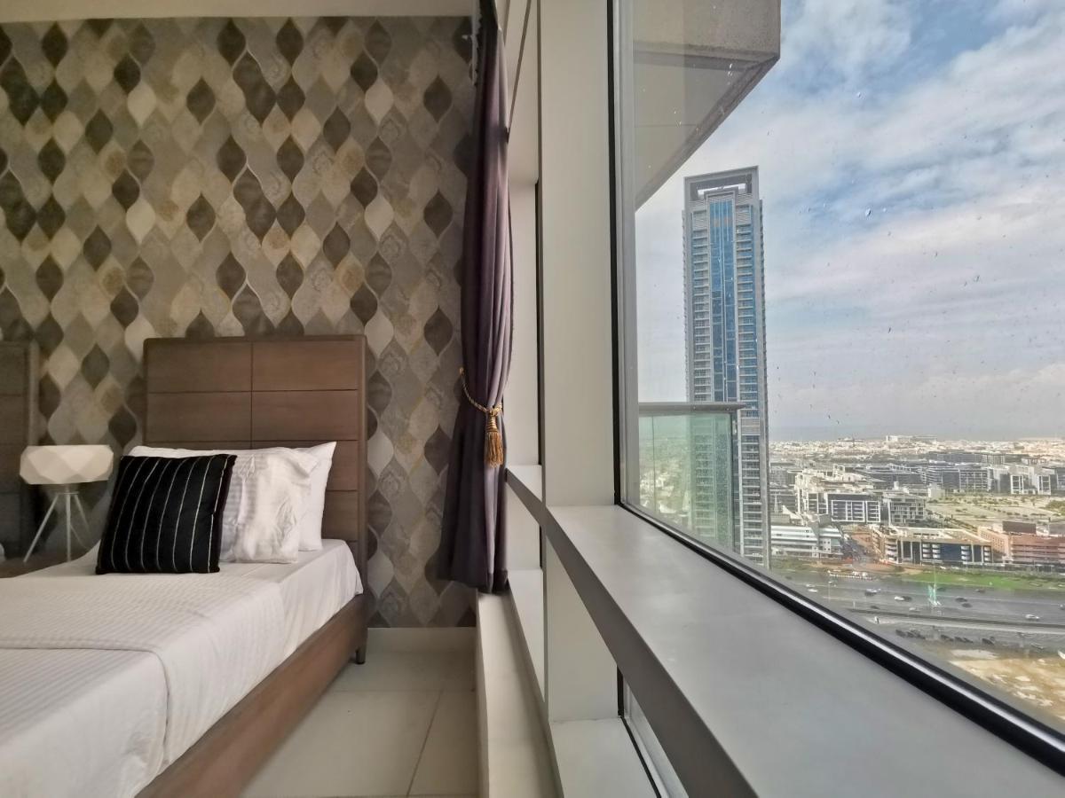 Vacay Lettings - Loft Downtown Дубай